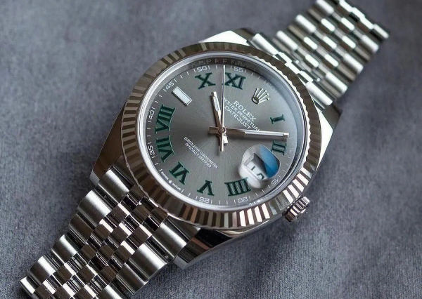 劳力士指针生锈处理办法详解（图）